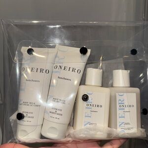 ONEIRO Sunchasers White Travel Skincare Cleanser & Exfoliant Set